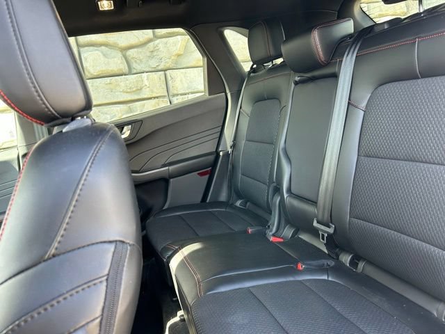 Certified 2023 Ford Escape ST-Line w/ Tech Pack #1 AWD/4WD image 9