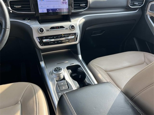 Certified 2021 Ford Explorer XLT w/ Equipment Group 202A image 17