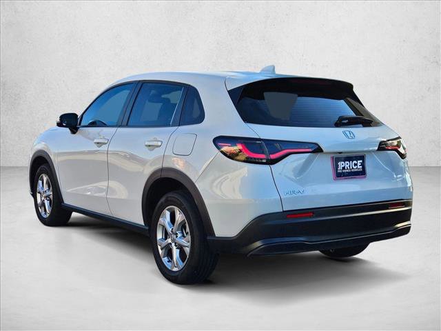 Used 2025 Honda HR-V LX image 5