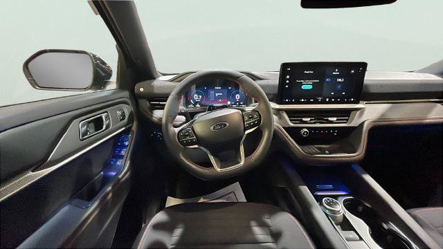 Certified 2025 Ford Explorer ST-Line w/ Premium Package AWD/4WD image 11