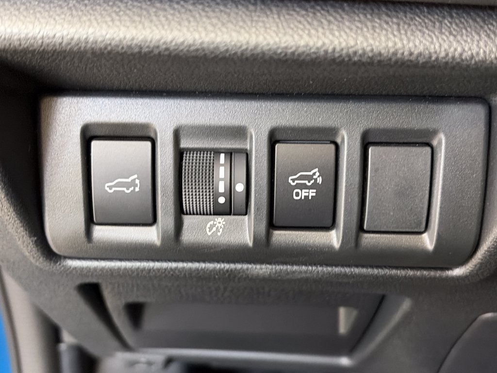 Used 2025 Subaru Outback Wilderness AWD/4WD image 24