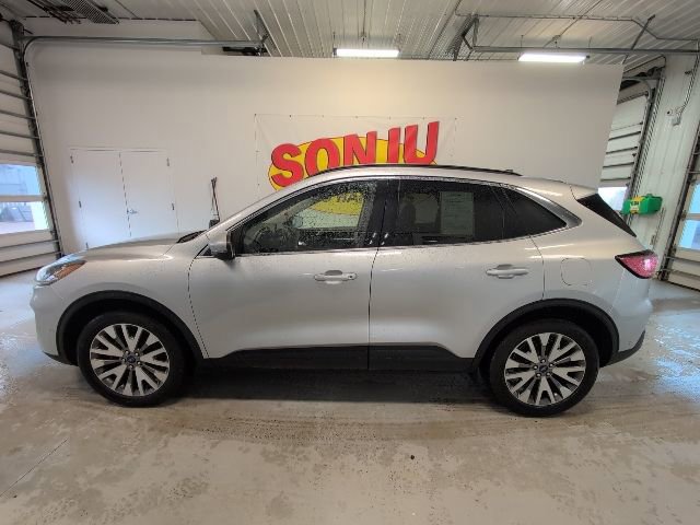 Certified 2020 Ford Escape Titanium image 2