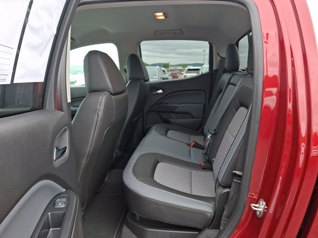 Used 2019 Chevrolet Colorado Z71 AWD/4WD image 10