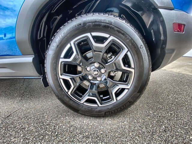 Certified 2025 Ford Bronco Sport Outer Banks w/ Outer Banks Tech Package+ AWD/4WD image 10