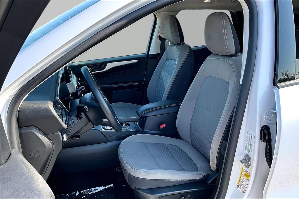 Certified 2022 Ford Escape SE FWD image 25