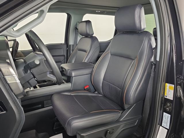 Certified 2025 Ford F350 Lariat w/ Black Appearance Package image 20