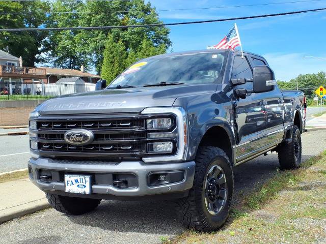 Certified 2024 Ford F250 Lariat w/ Lariat Ultimate Package AWD/4WD image 3