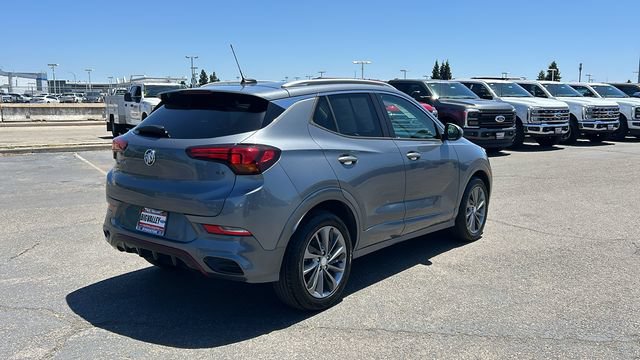 Used 2020 Buick Encore GX Preferred w/ Sport Touring Package FWD image 3