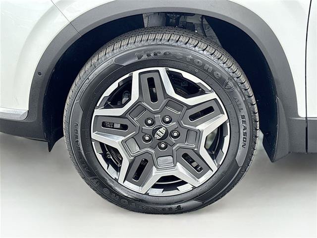 Used 2022 Hyundai Santa Fe Limited AWD/4WD image 35