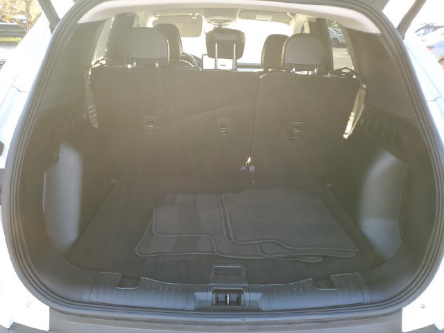 Certified 2024 Ford Escape Platinum AWD/4WD image 28