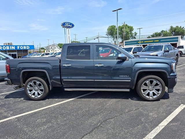 Used 2018 GMC Sierra 1500 Denali w/ Denali Ultimate Package AWD/4WD image 7