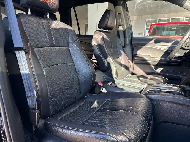 Used 2023 Honda Passport TrailSport image 33