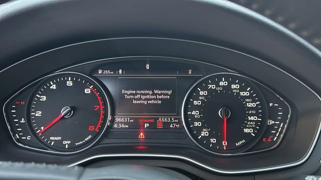 Used 2019 Audi A4 2.0T Premium w/ Convenience Package image 18