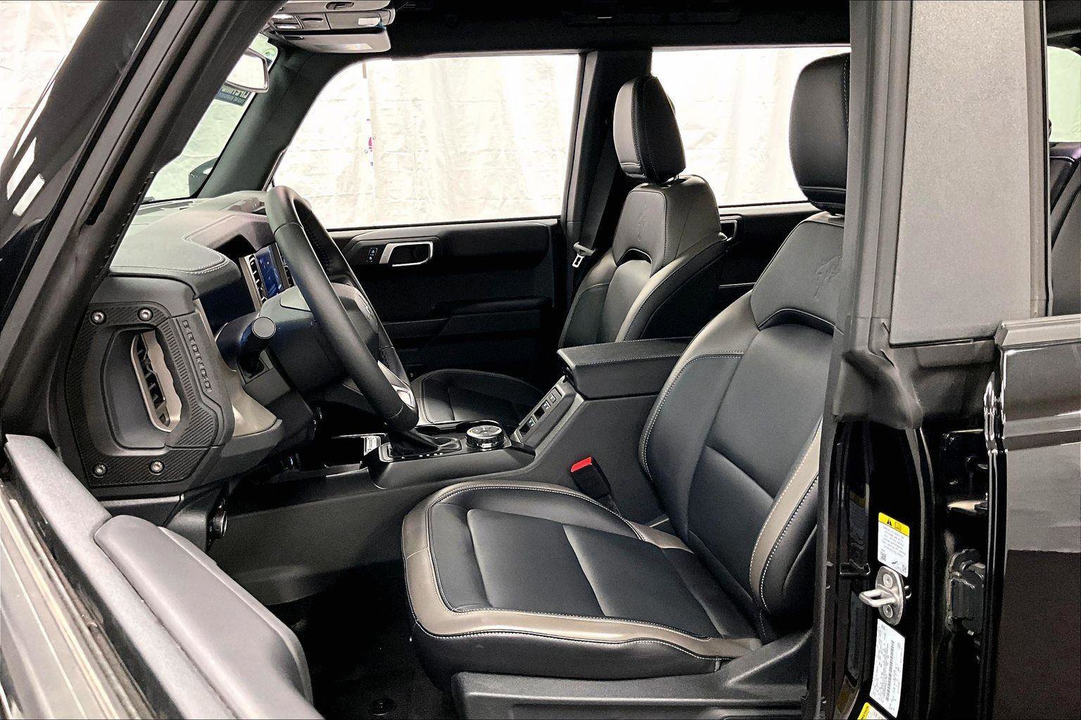 Certified 2025 Ford Bronco Outer Banks image 24