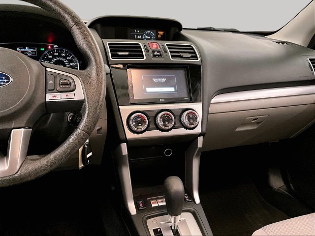 Used 2017 Subaru Forester 2.5i Premium AWD/4WD image 6