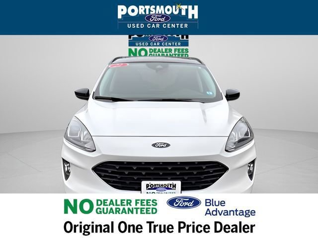 Certified 2022 Ford Escape SEL w/ SEL Stealth AWD Package image 9