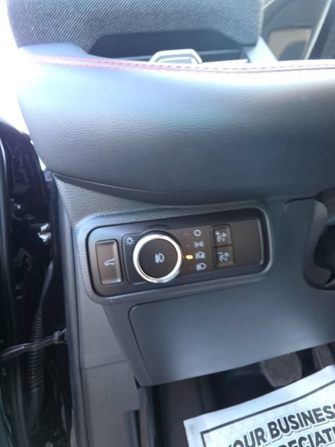Certified 2025 Ford Explorer ST-Line RWD image 22