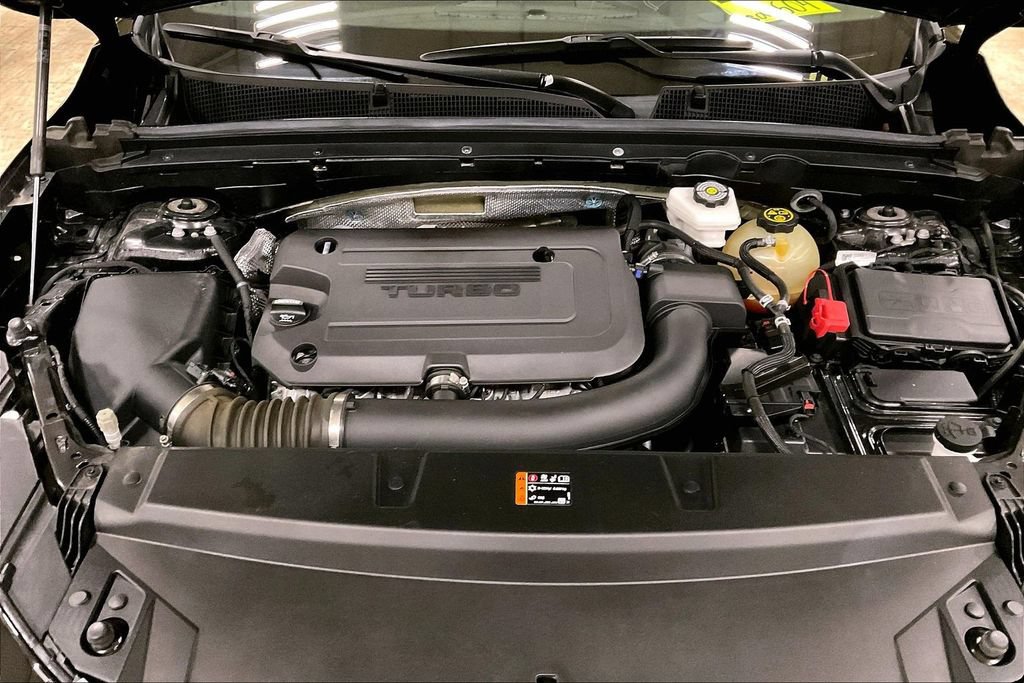 Used 2023 Buick Envision Essence AWD/4WD image 10