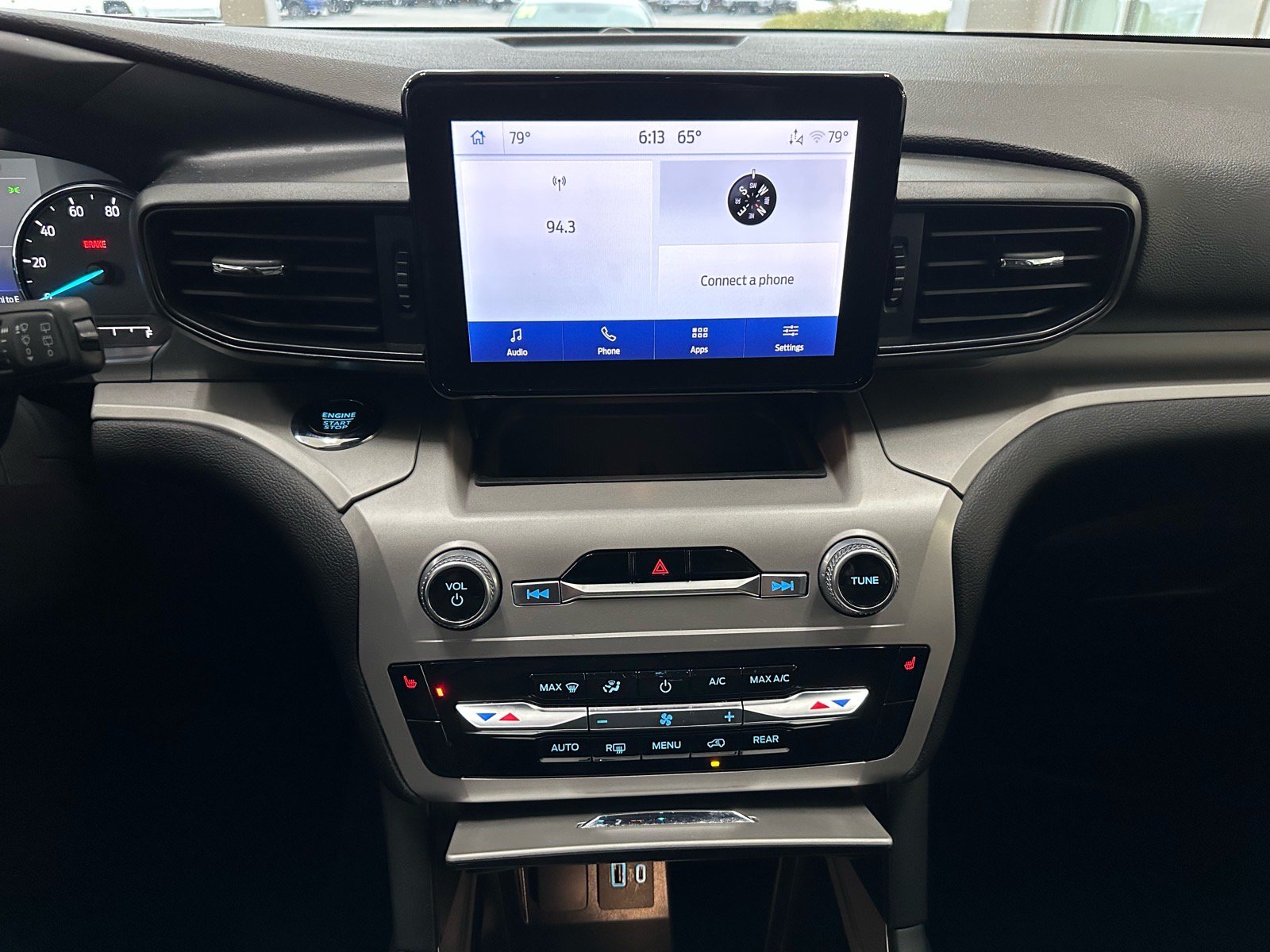 Certified 2023 Ford Explorer XLT AWD/4WD image 28