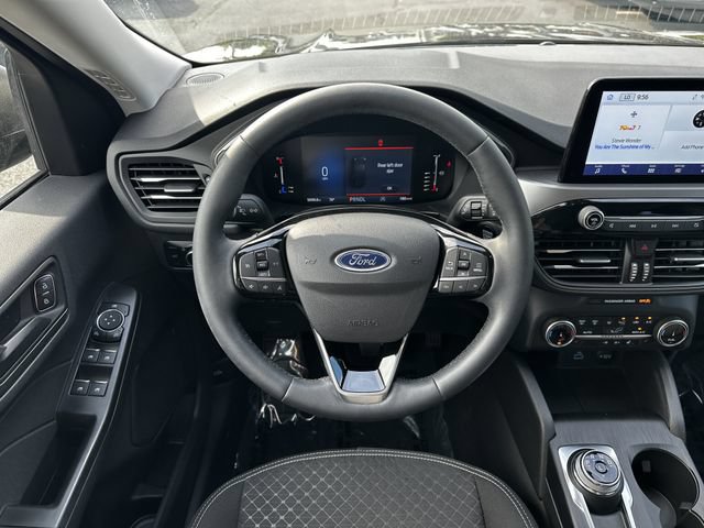 Certified 2023 Ford Escape Active AWD/4WD image 14