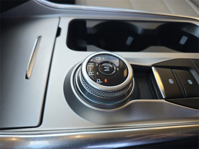 Certified 2020 Ford Explorer Limited w/ Class III Trailer Tow Package image 21