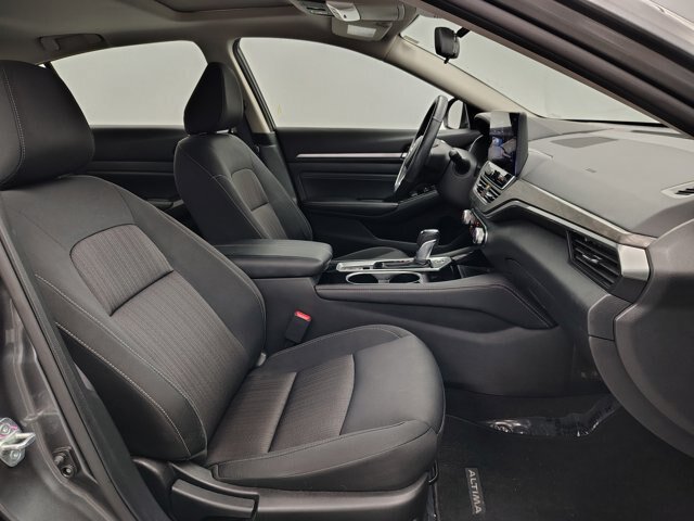 Used 2023 Nissan Altima 2.5 SV w/ SV Premium Package AWD/4WD image 27