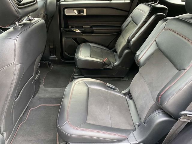 Certified 2022 Ford Explorer ST-Line image 16