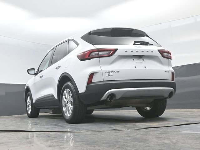 Certified 2025 Ford Escape Active AWD/4WD image 20