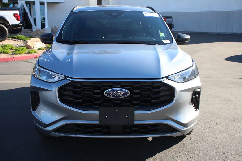 Certified 2023 Ford Escape ST-Line image 11