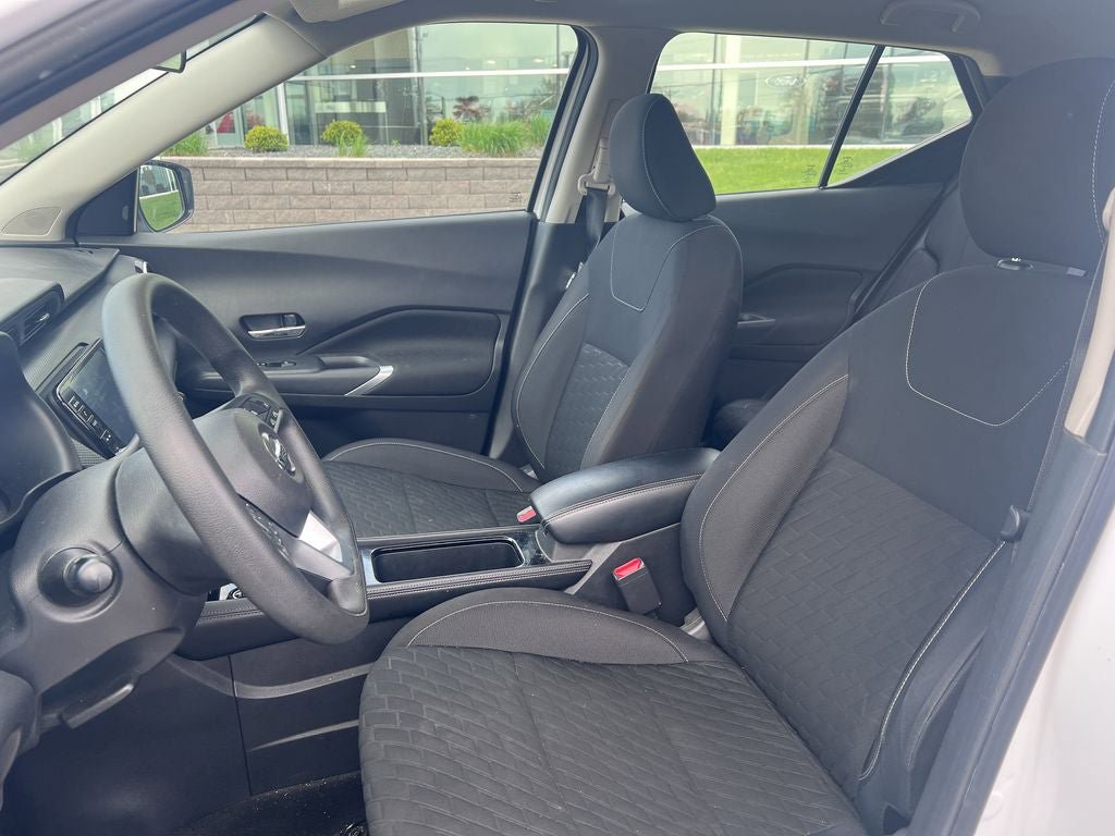 Used 2021 Nissan Kicks SV FWD image 9
