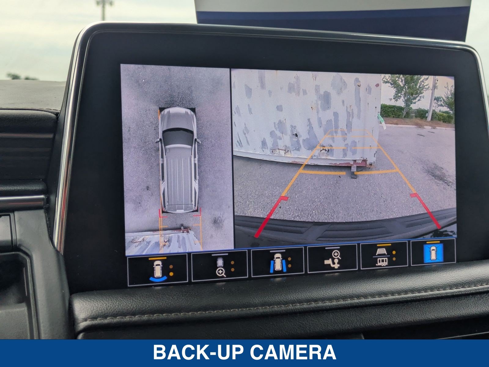 Used 2021 Chevrolet Suburban High Country AWD/4WD image 33