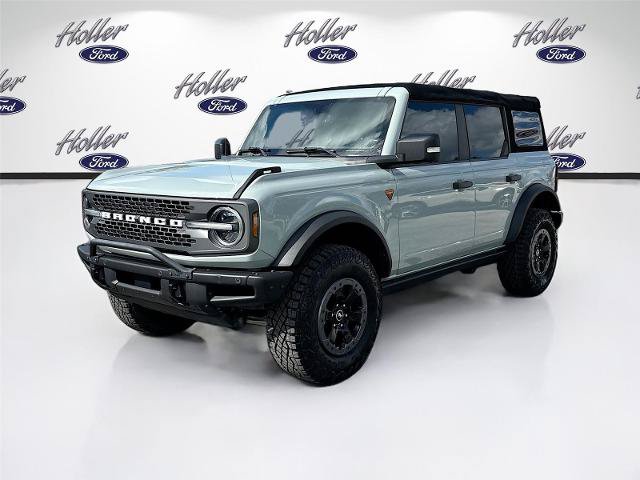 Certified 2022 Ford Bronco Badlands AWD/4WD image 3
