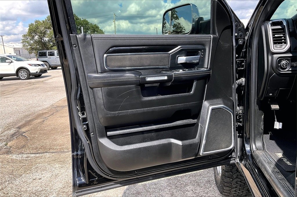 Used 2019 RAM 2500 Laramie image 17