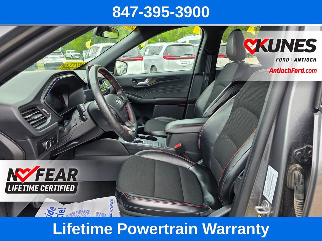 Certified 2025 Ford Escape ST-Line AWD/4WD image 14