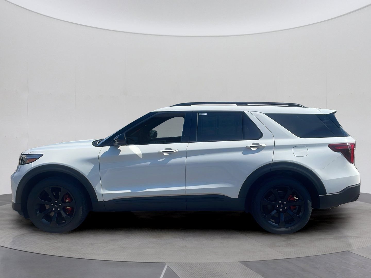 Certified 2023 Ford Explorer ST w/ Equipment Group 401A AWD/4WD image 2