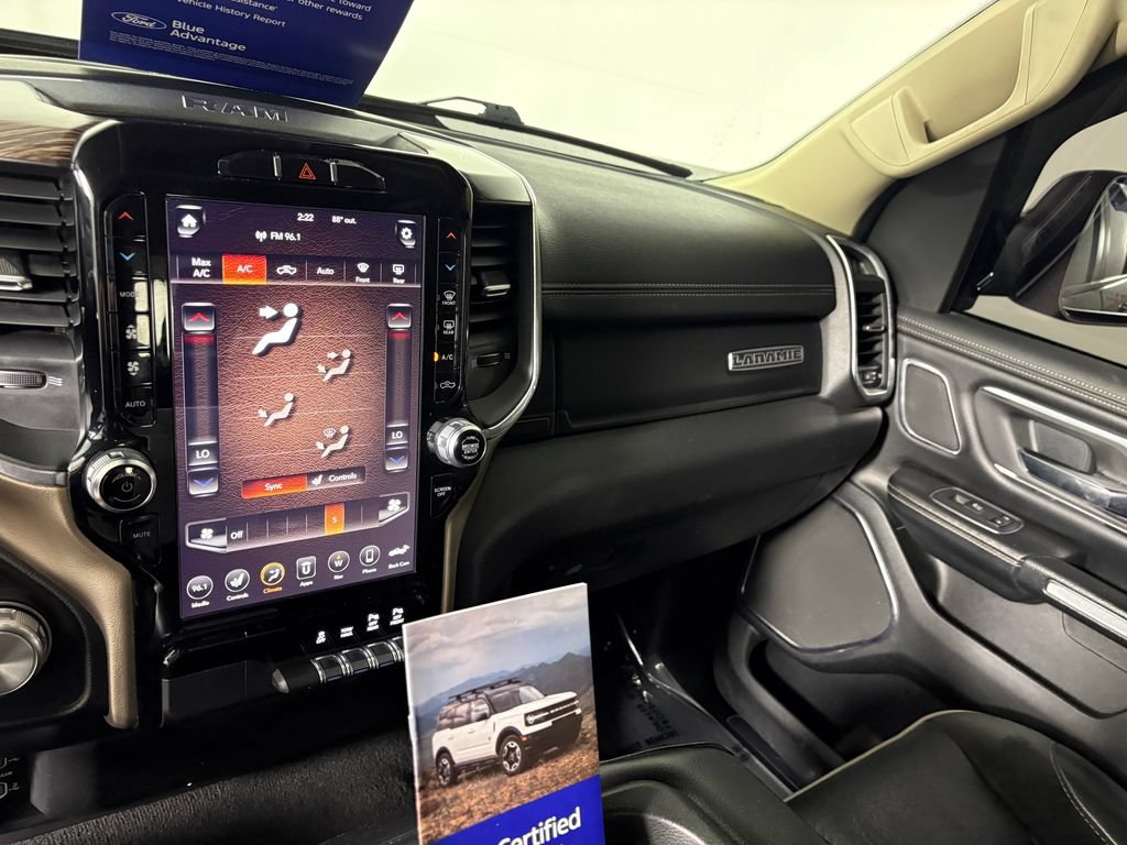 Used 2019 RAM 1500 Laramie AWD/4WD image 18