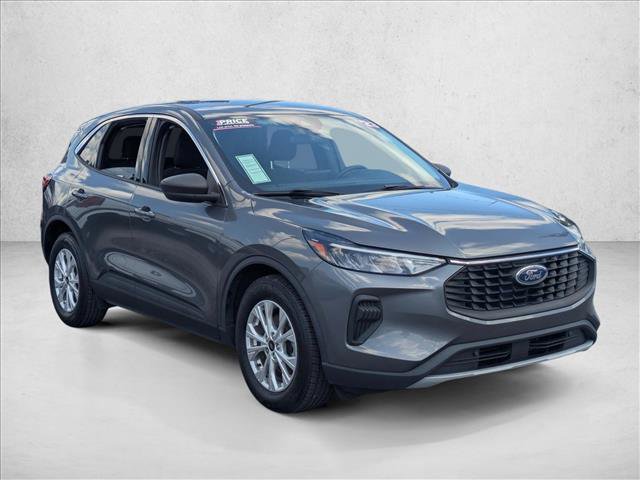 Certified 2023 Ford Escape Active FWD image 3