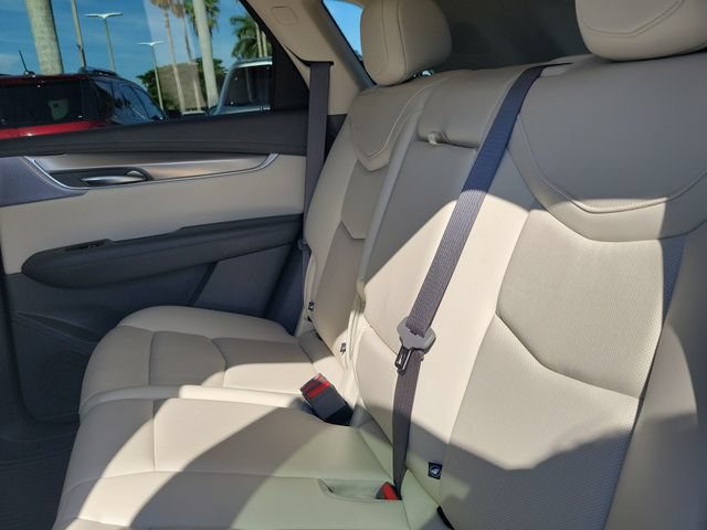 Used 2024 Cadillac XT5 Premium Luxury w/ Technology Package FWD image 18