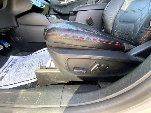 Certified 2024 Ford Escape ST-Line Elite w/ Premium Technology Package AWD/4WD image 13