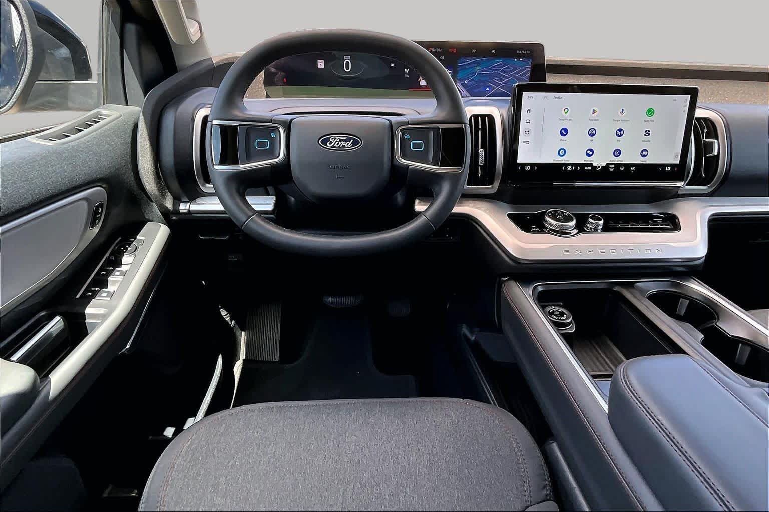 Certified 2025 Ford Expedition Max Active RWD image 6