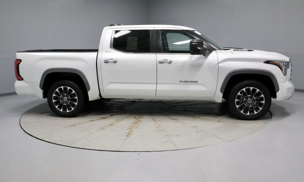 Used 2024 Toyota Tundra Limited AWD/4WD image 5