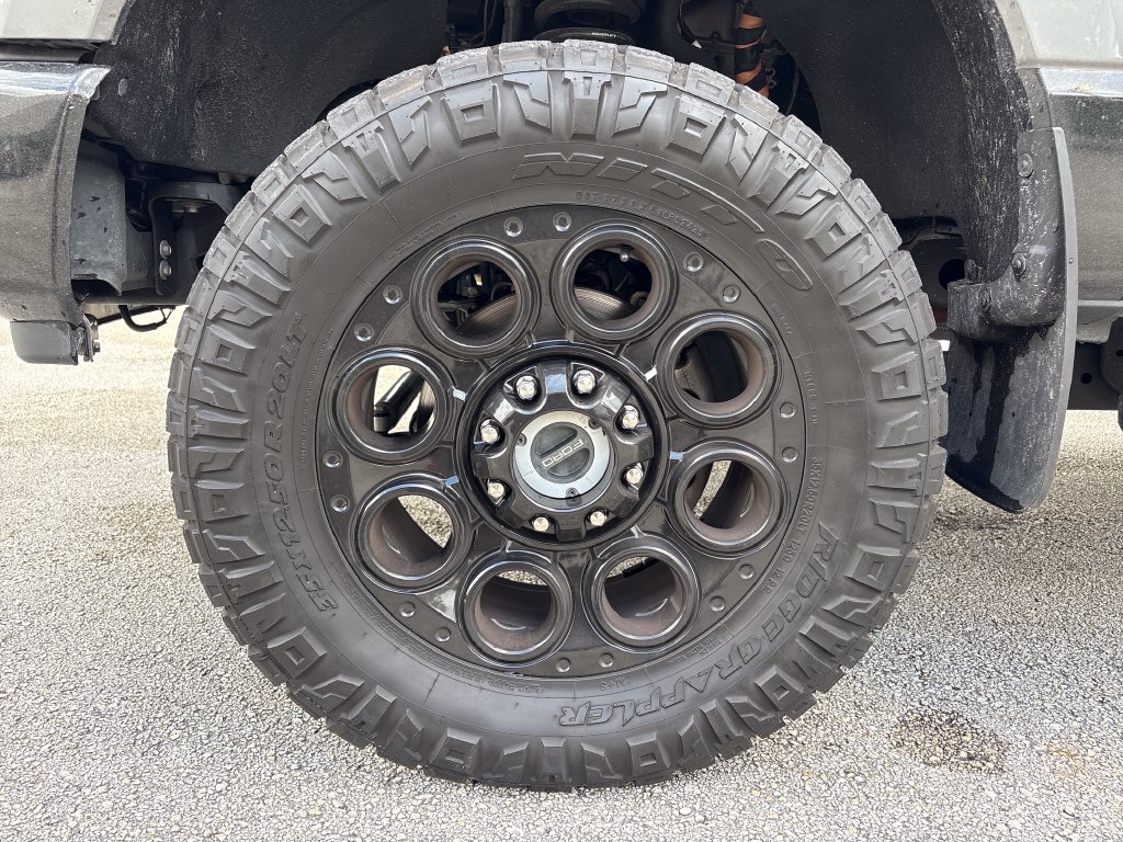 Certified 2025 Ford F250 XLT w/ Black Appearance Package AWD/4WD image 15