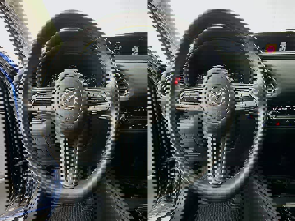 Used 2023 MAZDA CX-30 AWD 2.5 S w/ Select Package image 18