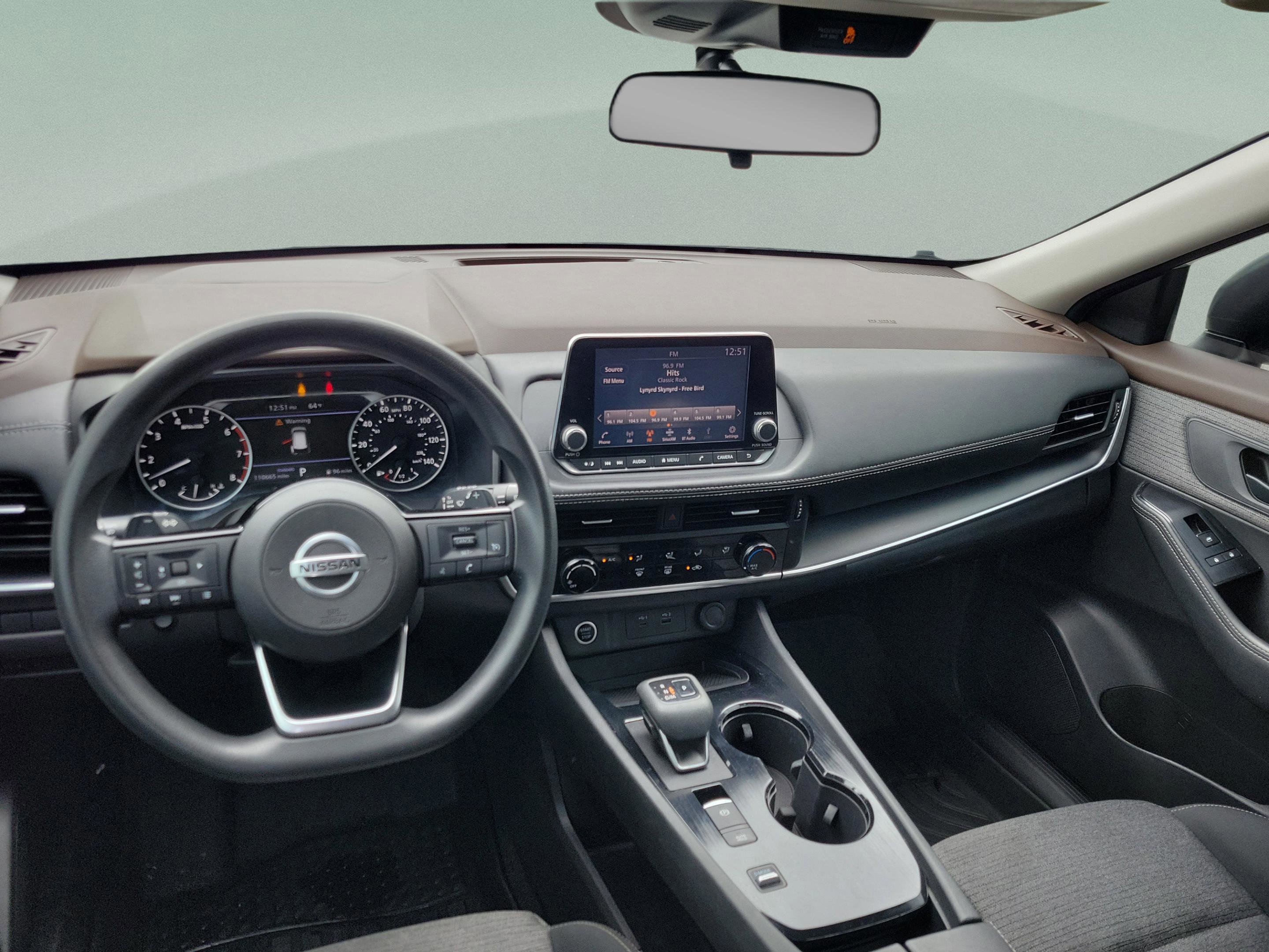 Used 2021 Nissan Rogue S image 17