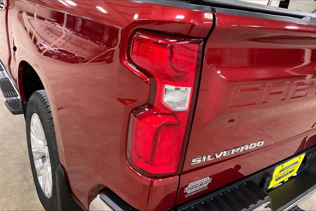 Used 2019 Chevrolet Silverado 1500 LTZ image 27