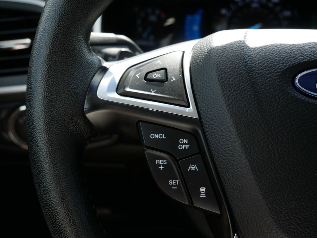 Certified 2019 Ford Edge SEL w/ Equipment Group 201A AWD/4WD image 18
