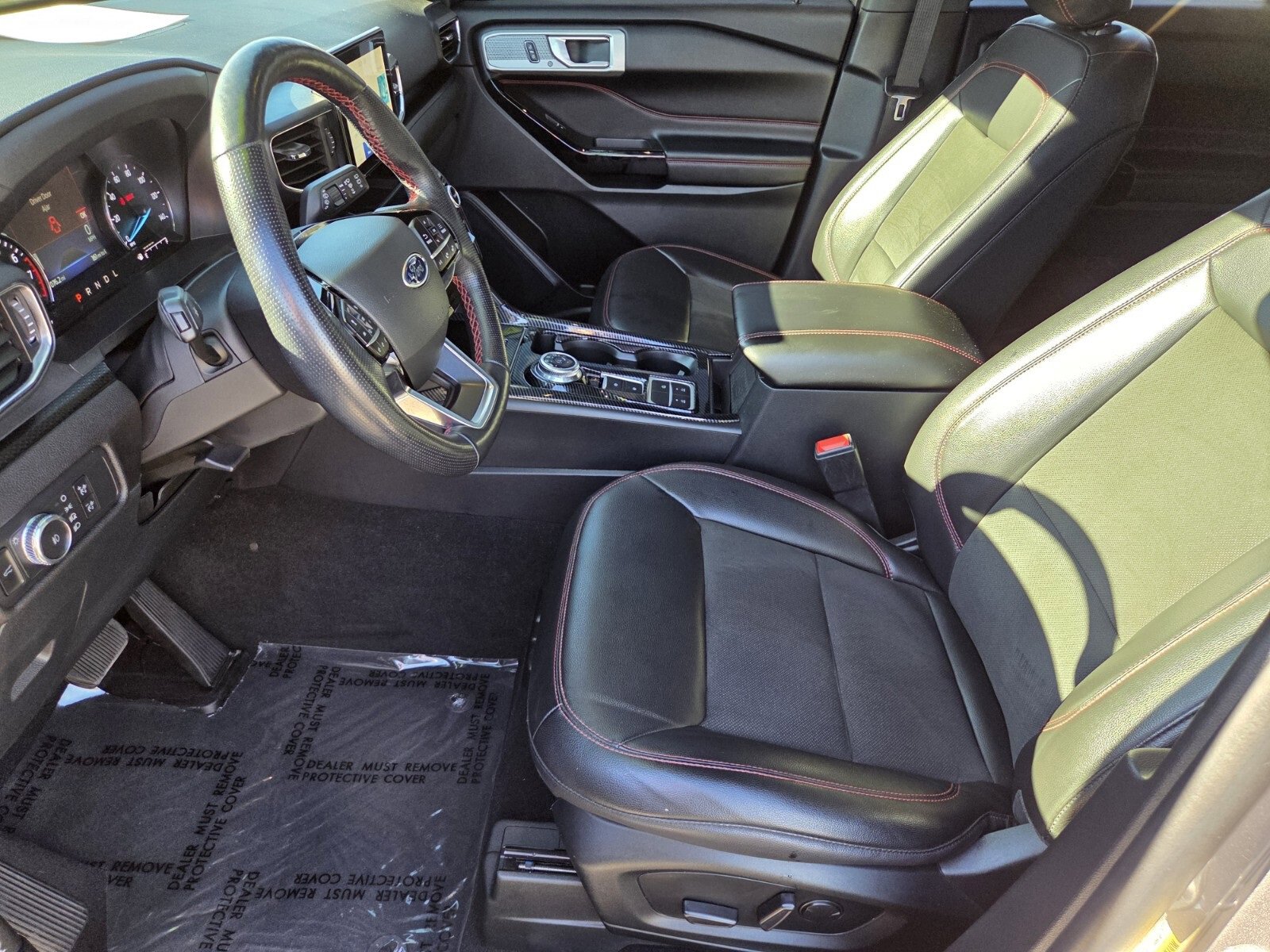 Certified 2022 Ford Explorer ST-Line w/ Class IV Trailer Tow Package image 10