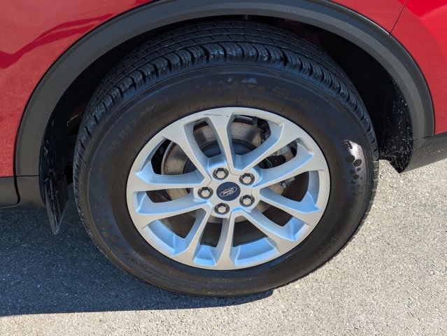 Certified 2020 Ford Escape SE image 23