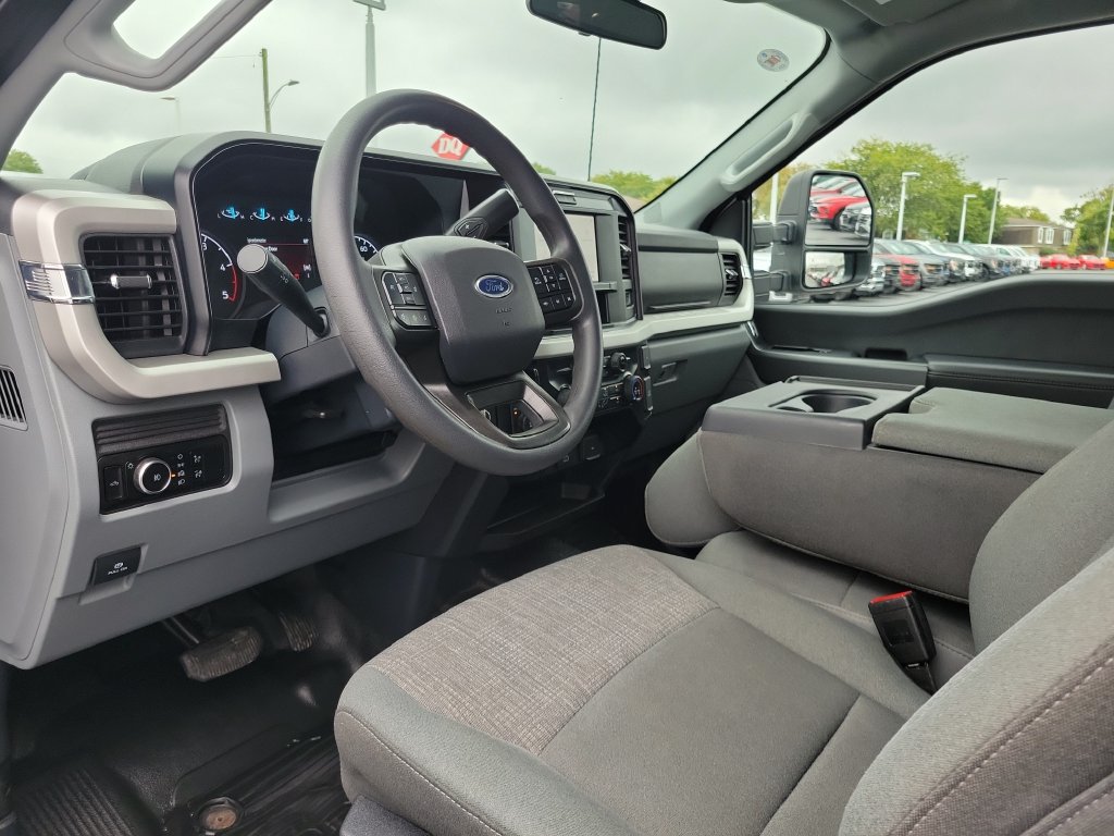 Certified 2025 Ford F350 XLT AWD/4WD image 21