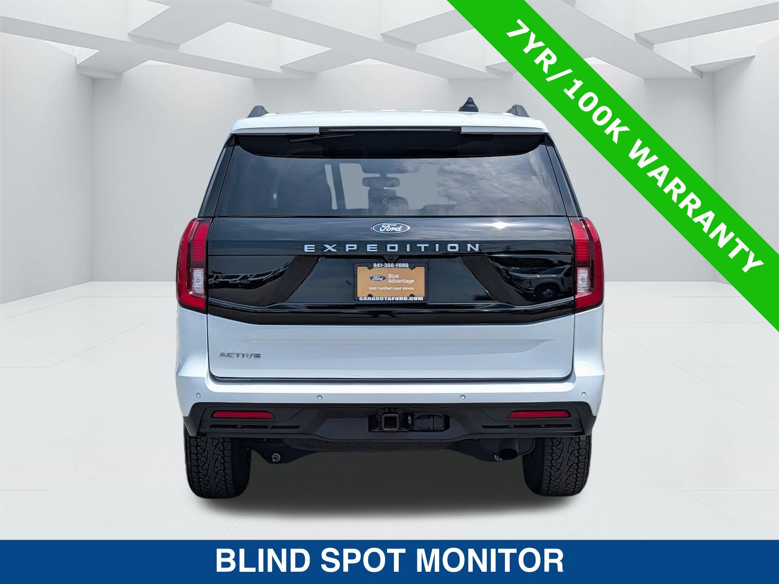 Certified 2025 Ford Expedition Active RWD image 6